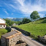 Llanes Casa Con Terraza Y Barbacoa - La Jorcada