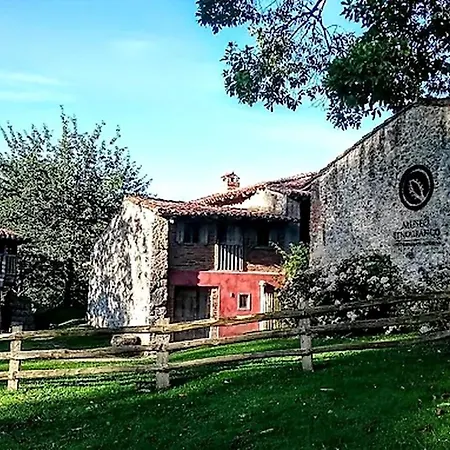 Llanes Casa Con Terraza Y Barbacoa - La Jorcada Ferienhaus *