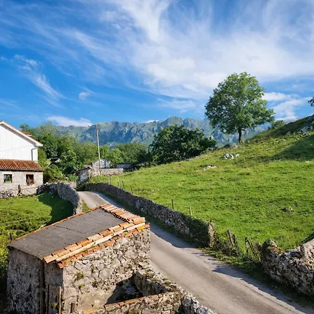 Llanes Casa Con Terraza Y Barbacoa - La Jorcada